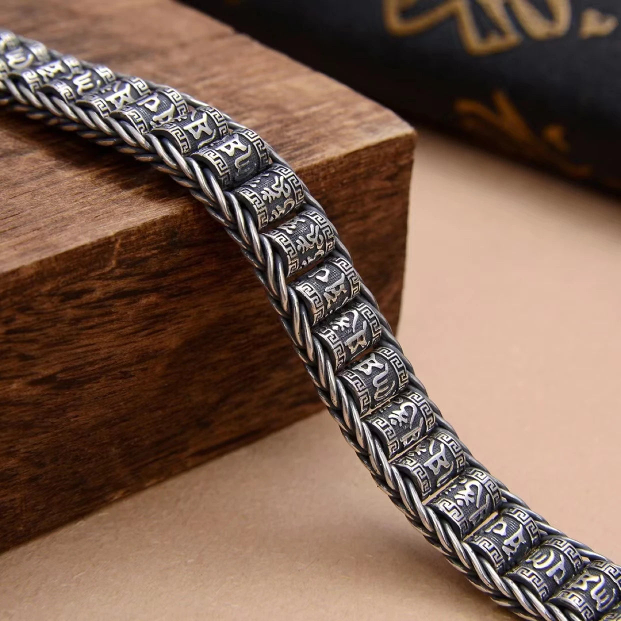 Pulseira Masculina Budista